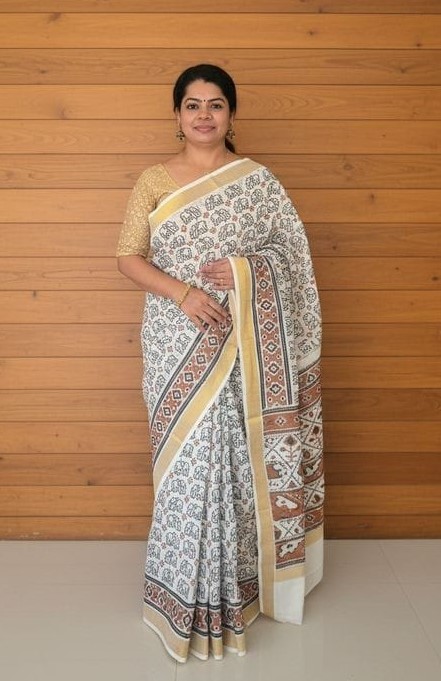 Kerala Traditional Cotton Elephant all over print Sarees